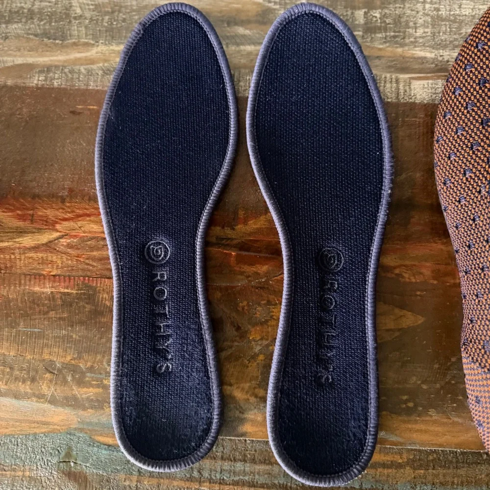 Rothys brand rothy